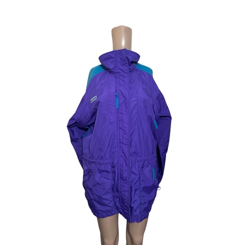 Columbia vintage Women's Vibrant Purple and Teal Ski Jacket